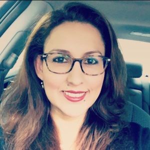 Meet your Posher, Marissa